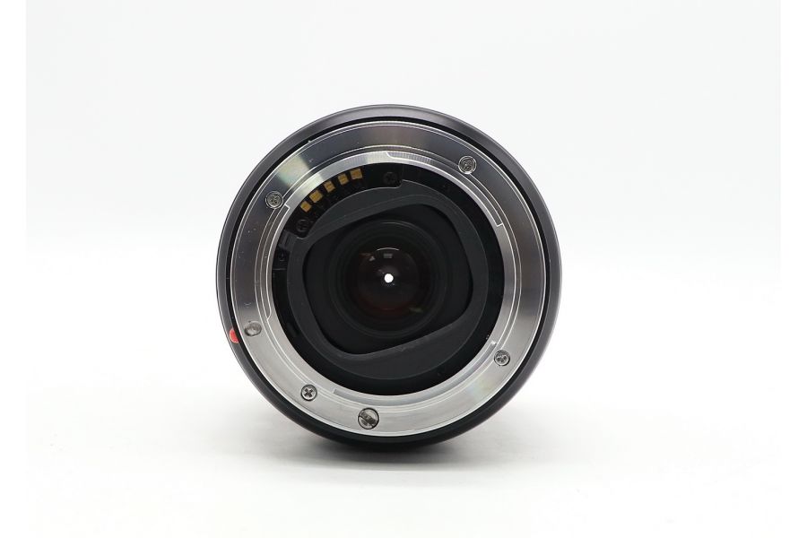 Minolta AF 100-300mm/4.5(32)-5.6 APO