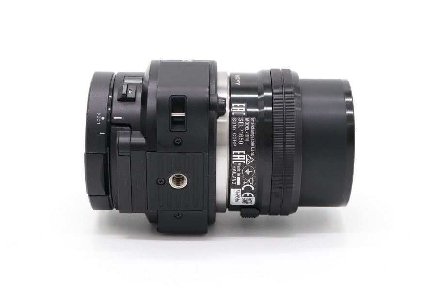 Sony ILCE-QX1L E PZ 16-50mm f/3.5-5.6 OSS Kit