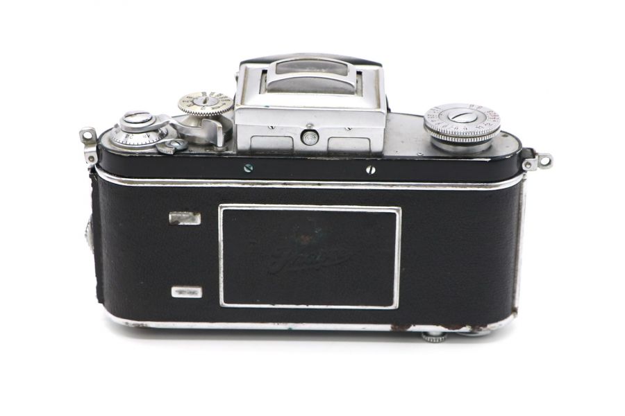 Exakta Jhagee Dresden + Biotar 2/58mm