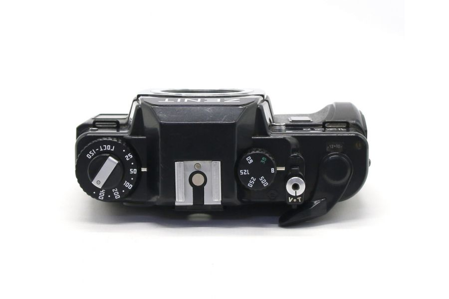 Зеркальный фотоаппарат Зенит 122В body (СССР)