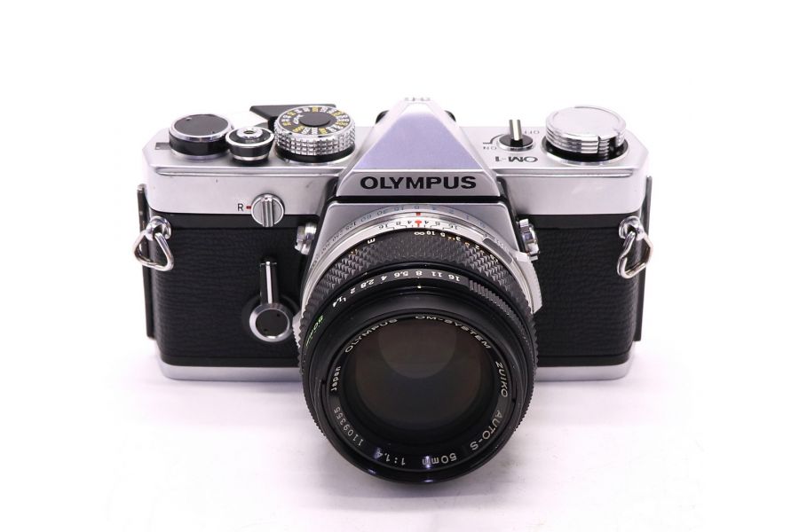 Olympus OM-1 kit (Japan, 1975)
