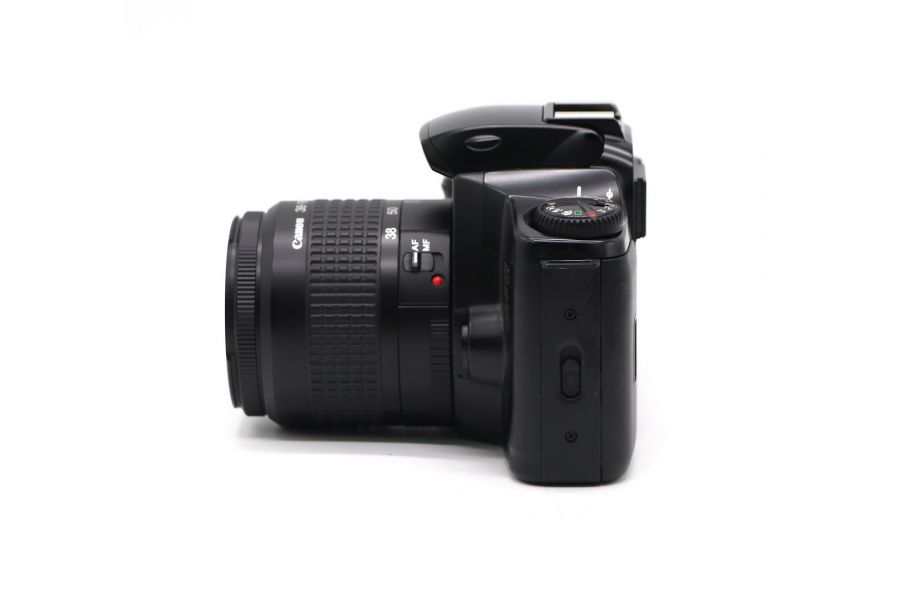 Canon EOS 3000 + 38-76mm f/4.5-5.6