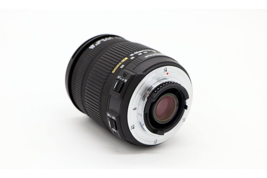 Sigma AF 18-50mm f/2.8-4.5 DC OS HSM Nikon F