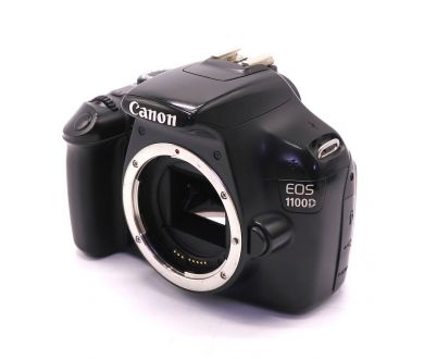 Canon EOS 1100D body (пробег 105680 кадров)