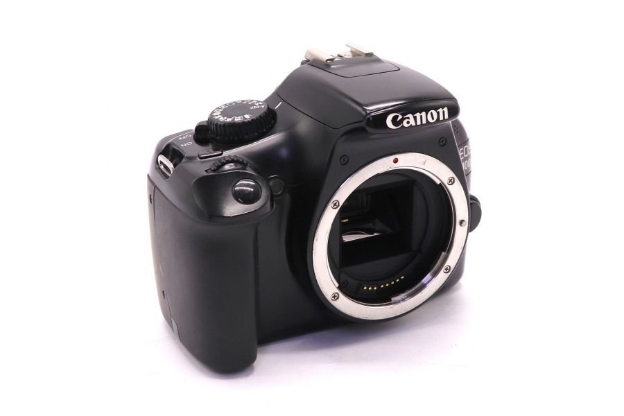 Canon EOS 1100D body (пробег 105680 кадров)