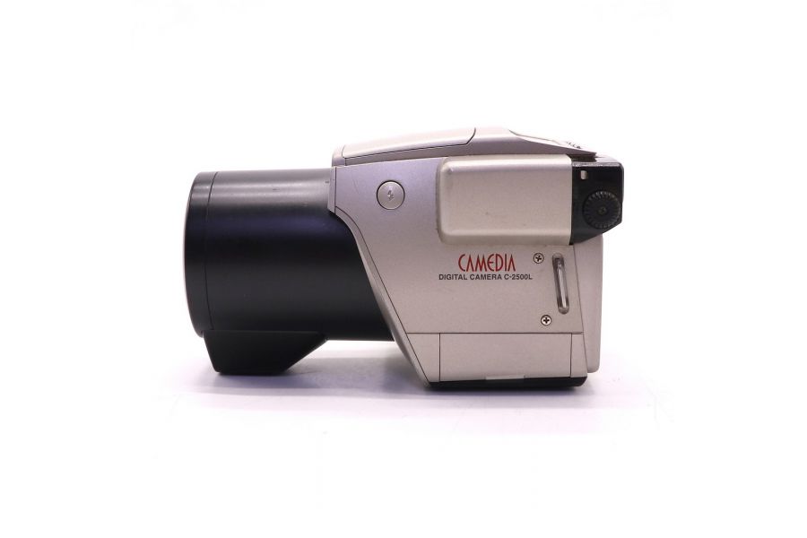 Olympus C-2500L camedia