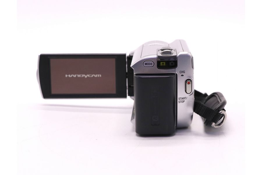 Видеокамера Sony DCR-SR88 в упаковке