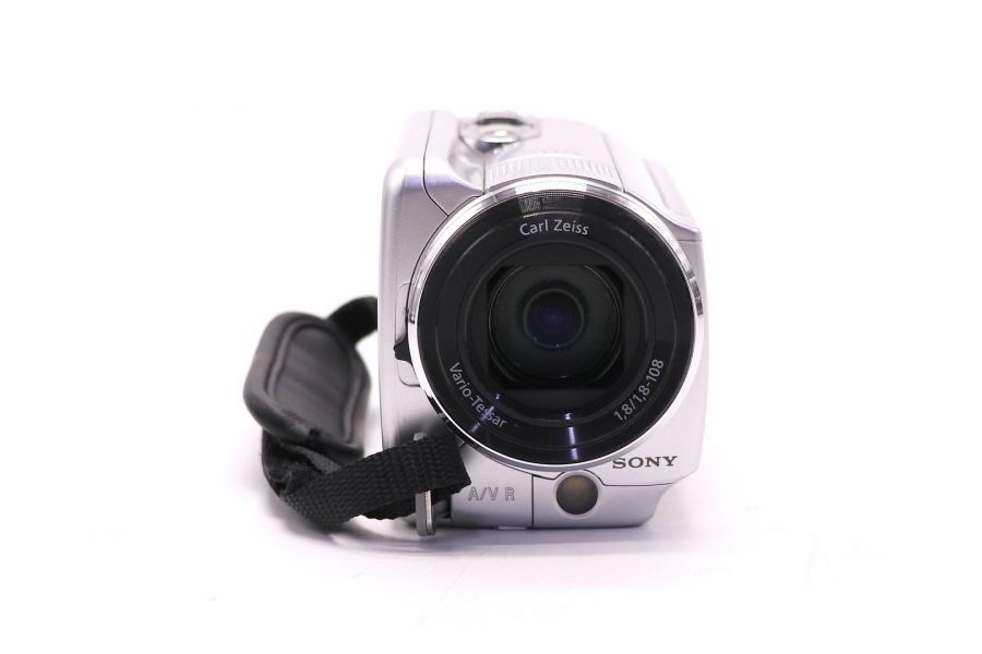 Видеокамера Sony DCR-SR88 в упаковке