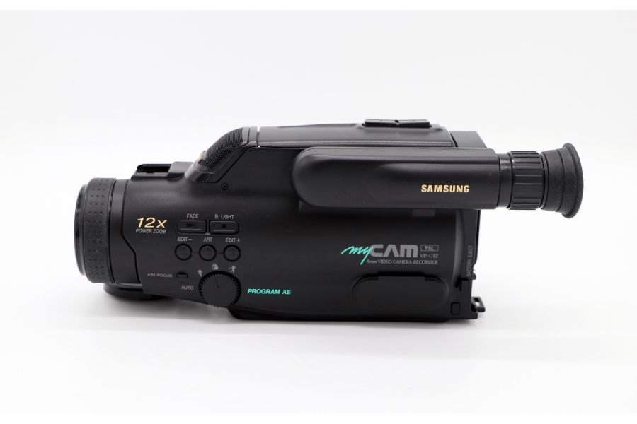 Видеокамера Samsung VP-U12