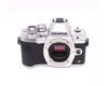 Olympus OM-D E-M10 Mark IV body silver в упаковке (пробег 265 кадров)