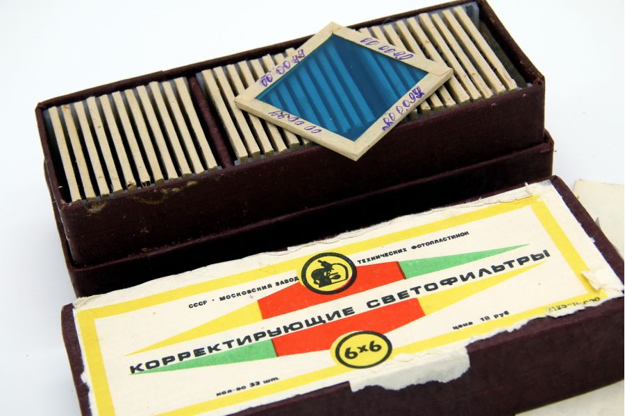 Светофильтры корректирующие 6х6