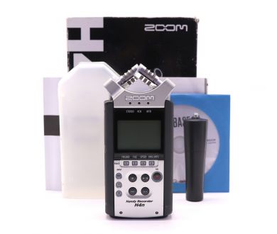 Купить Рекордер Zoom H4n в упаковке Рекордер Zoom H4n в упаковке