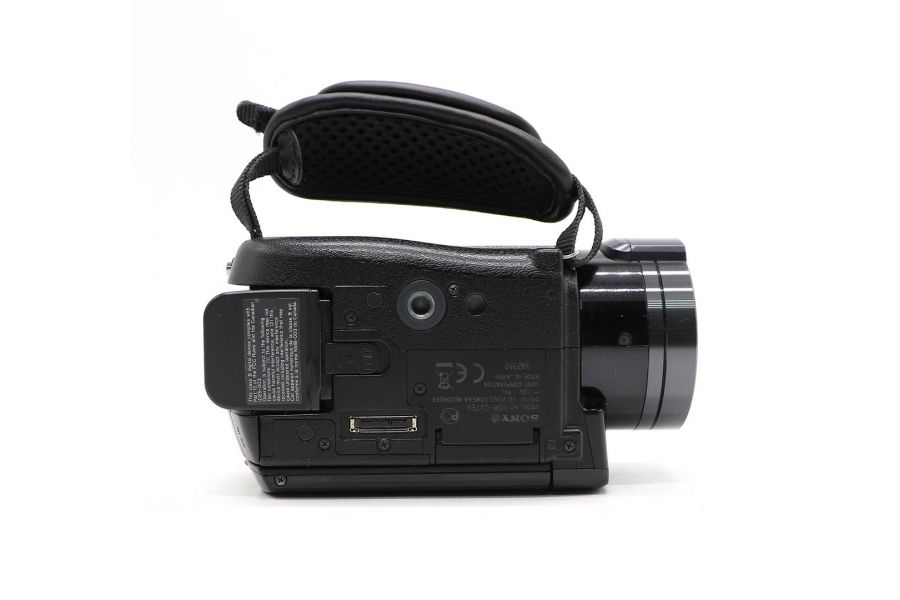 Видеокамера Sony HDR-CX7EK