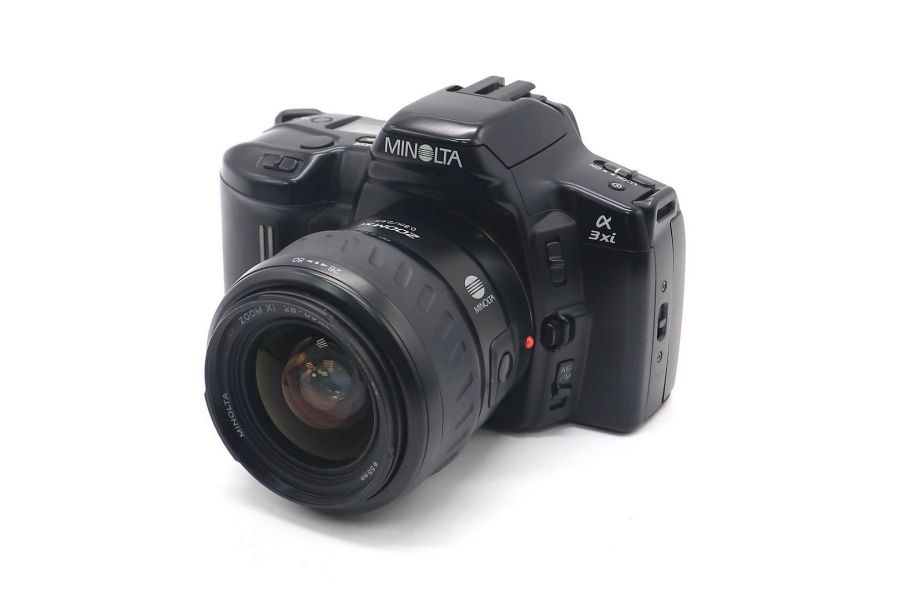 Minolta Alpha 3xi kit 28-80mm (Japan, 1991)