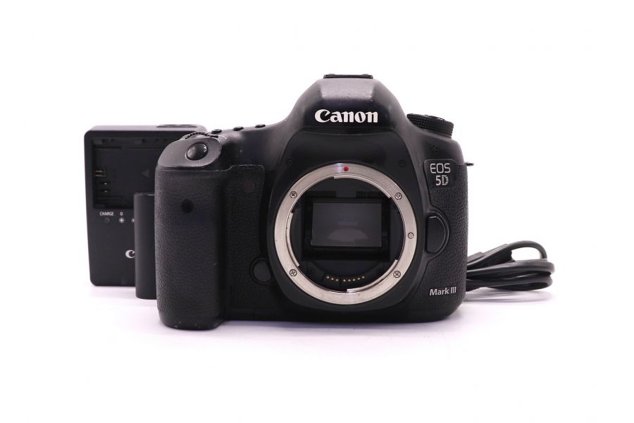 Canon EOS 5D Mark III body (пробег 6800 кадров)