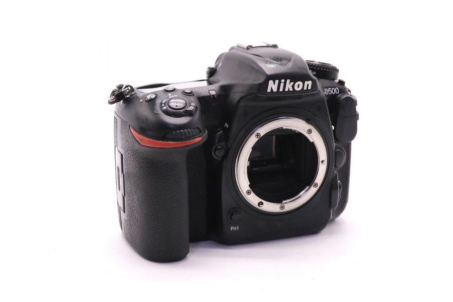 Nikon D500 body (пробег 31360 кадров)