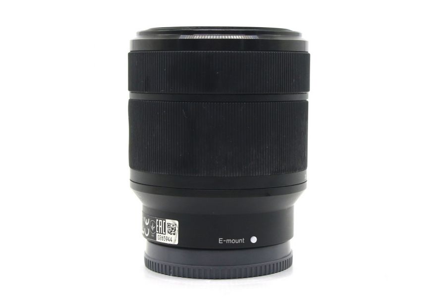 Sony FE 28-70mm f/3.5-5.6 OSS