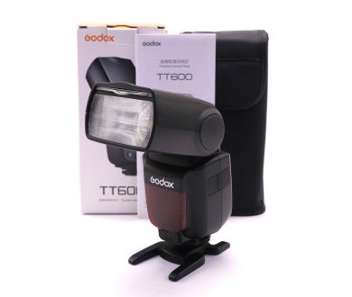 Купить Фотовспышка Godox TT600 в упаковке Фотовспышка Godox TT600 в упаковке