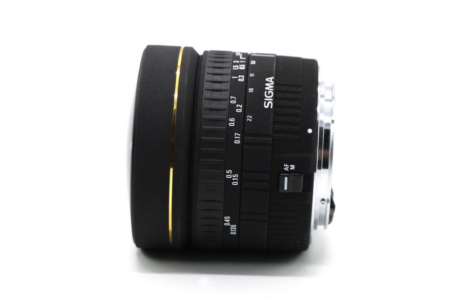 Sigma AF 8mm f/3.5 EX DG Circular Fisheye Canon EF в упаковке