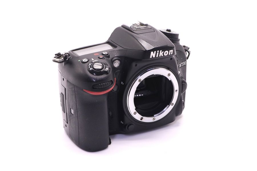 Nikon D7200 body в упаковке (пробег 225950 кадров)