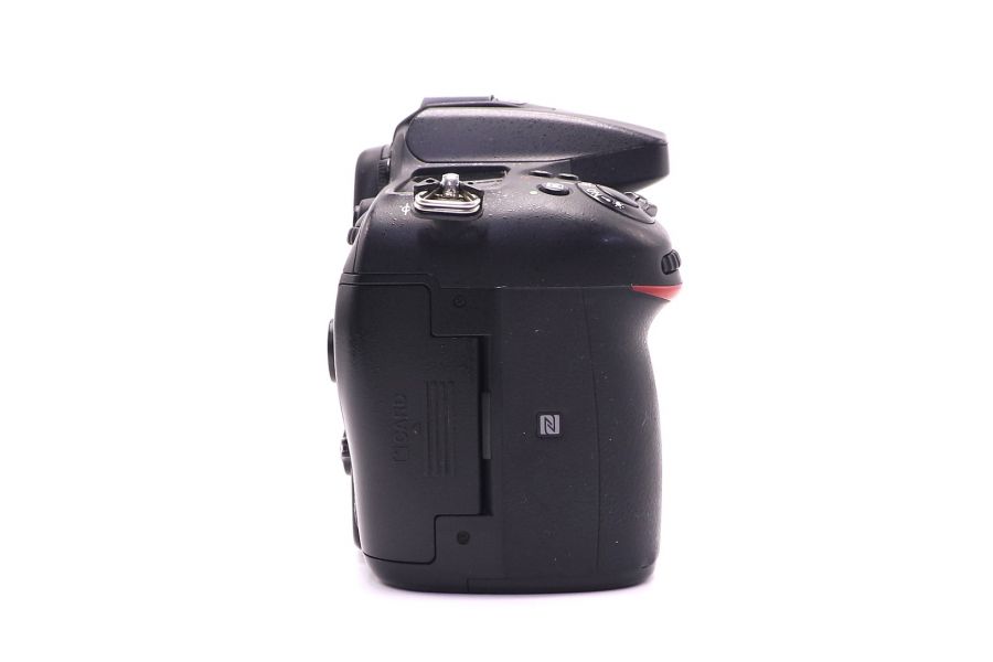 Nikon D7200 body в упаковке (пробег 225950 кадров)