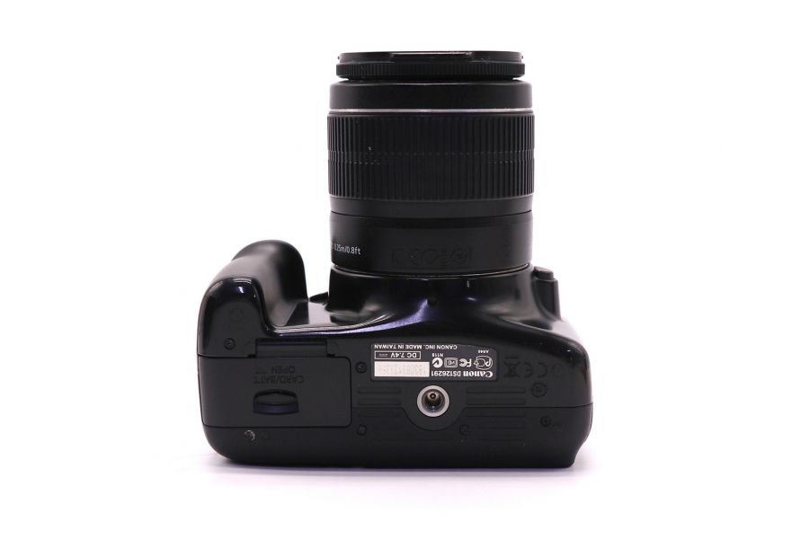 Canon EOS 1100D kit (пробег 33620 кадров)