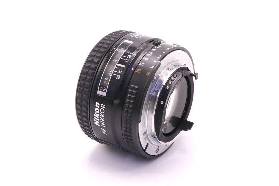 Nikon 50mm f/1.4D AF Nikkor (China)