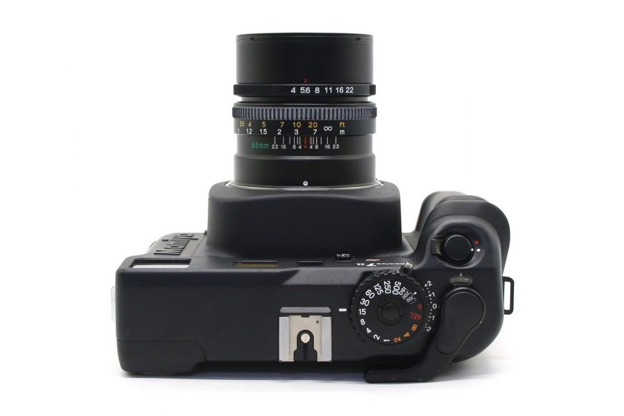 Mamiya 7 II + Mamiya N 65mm f/4 L