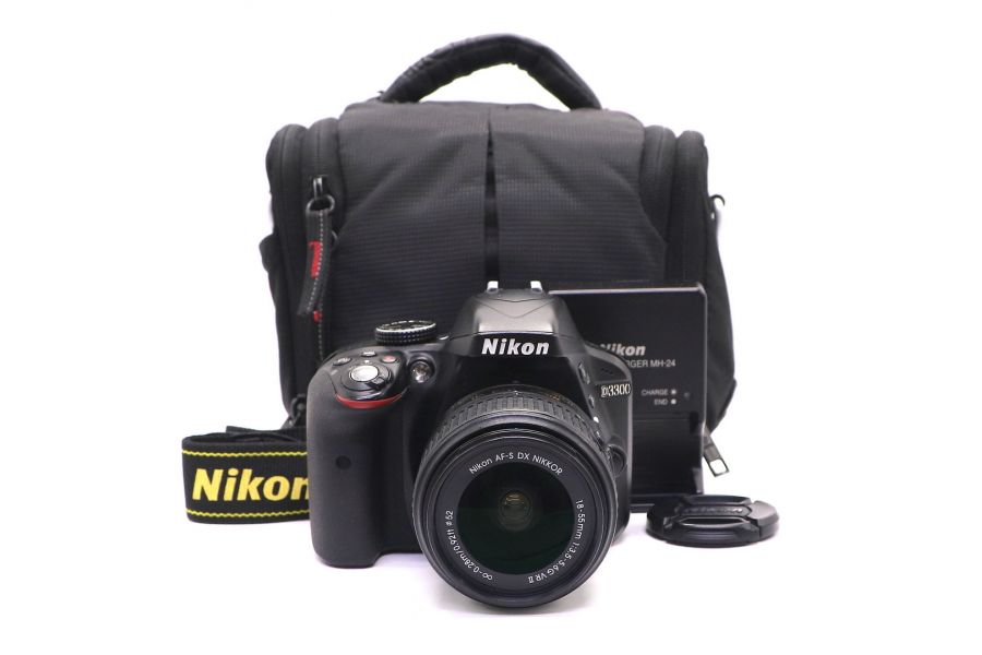 Nikon D3300 kit (пробег 13730 кадров)