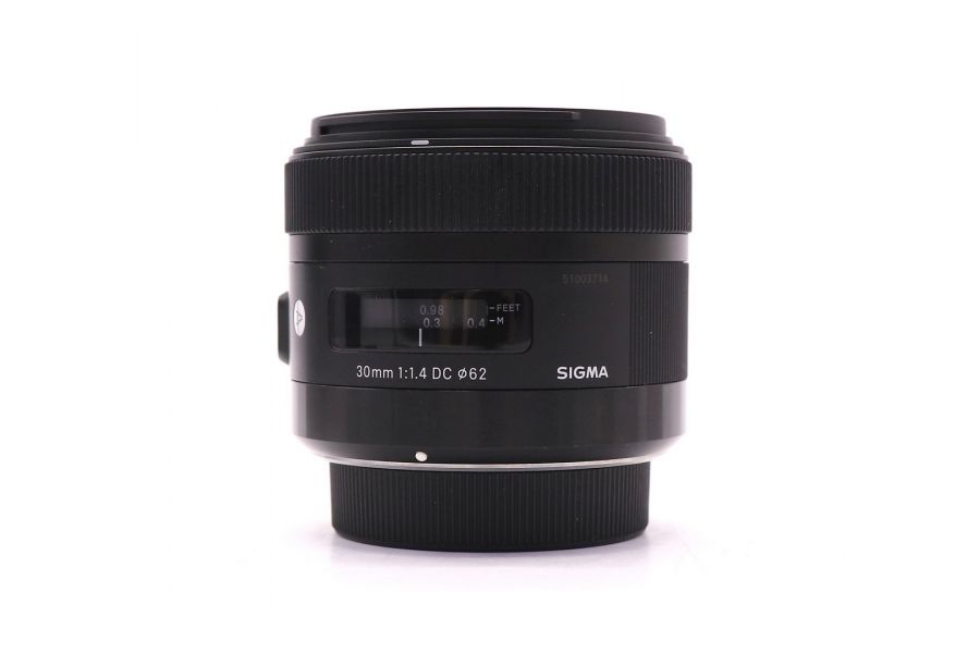 Sigma AF 30mm f/1.4 DC Art Pentax K в упаковке