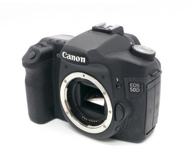 Canon EOS 50D body (пробег 5380 кадров)