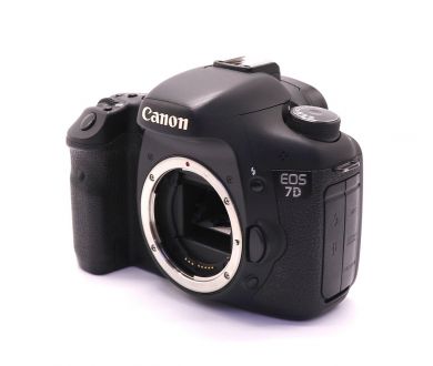 Canon EOS 7D body (пробег 15425 кадров)