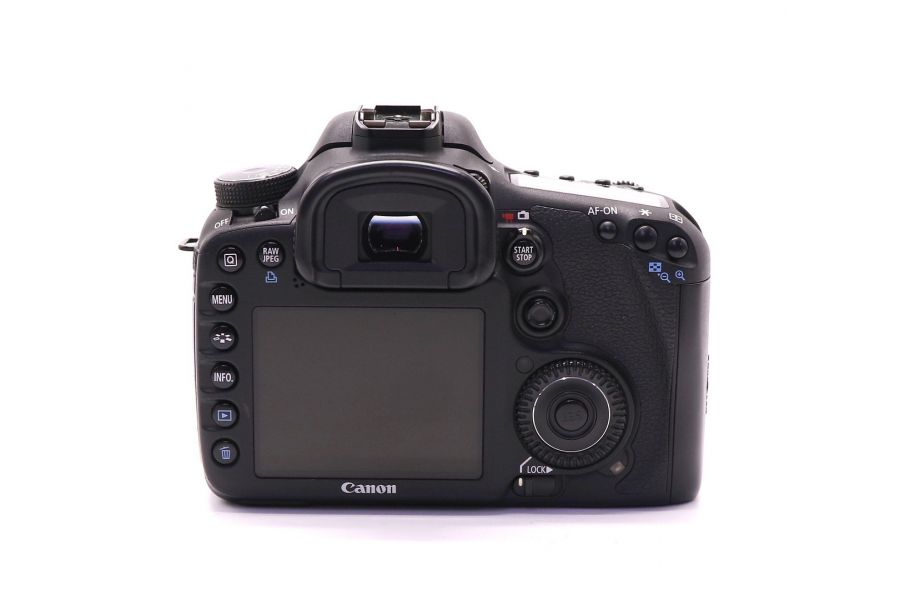 Canon EOS 7D body (пробег 15425 кадров)