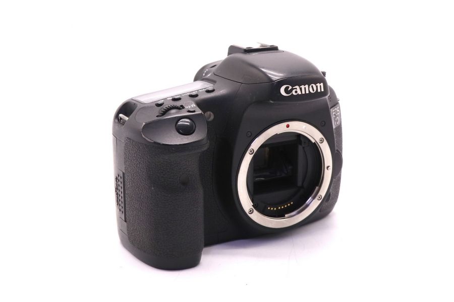 Canon EOS 7D body (пробег 12000 кадров)