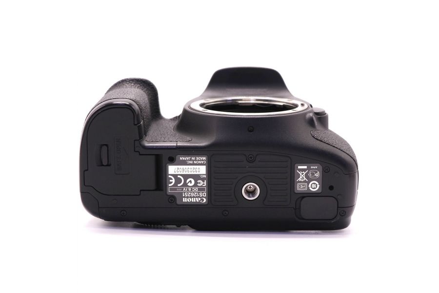 Canon EOS 7D body (пробег 15425 кадров)