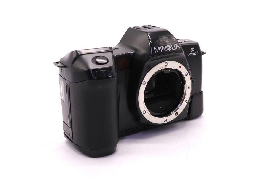 Фотокамера зеркальная Minolta a7700i QD body