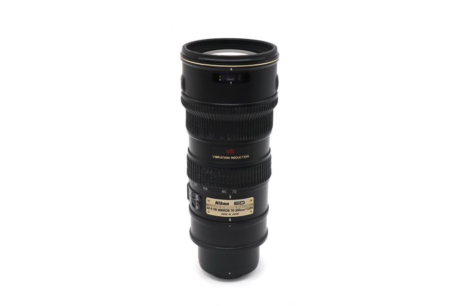 Nikon 70-200mm f/2.8G ED AF-S VR Zoom-Nikkor (№374072)