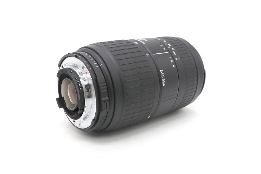 Sigma AF 70-300mm f/4-5.6 DL Macro Super for Nikon F в упаковке