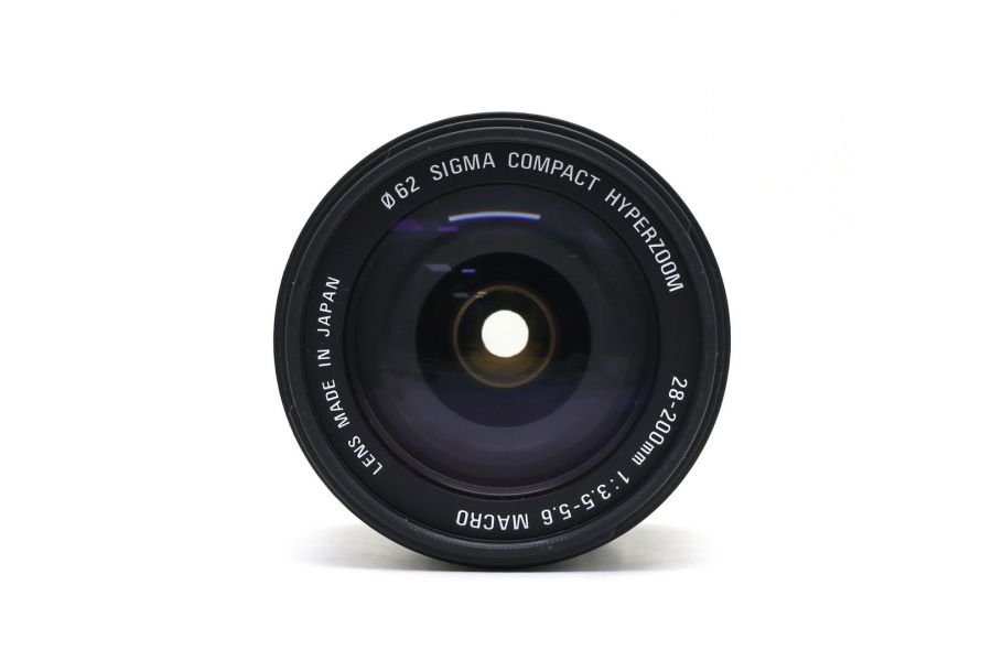 Sigma Zoom 28-200mm f/3.5-5.6 Hyperzoom Macro Aspherical IF в упаковке