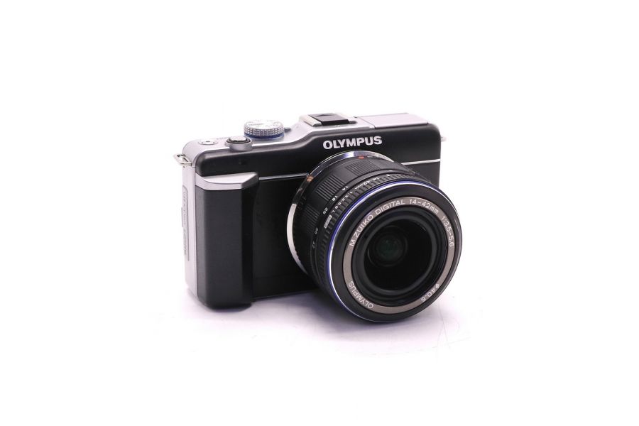 Фотокамера Olympus pen E-PL1 kit (пробег 7500 кадров)