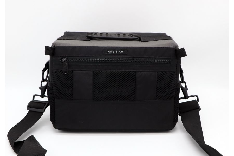 Сумка Lowepro Nova Mini