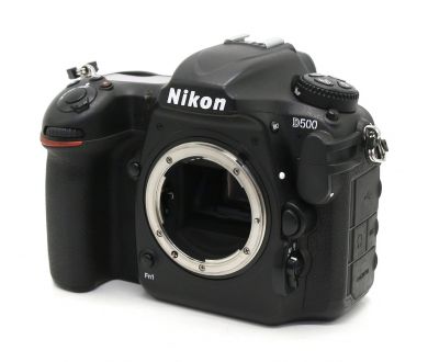 Nikon D500 body (пробег 43755 кадров)