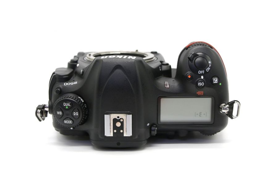 Nikon D500 body (пробег 43755 кадров)