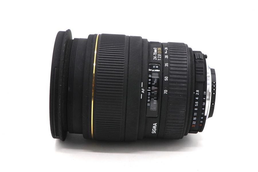 Sigma AF 24-70mm f/2.8 EX DG MACRO Nikon F (Japan)