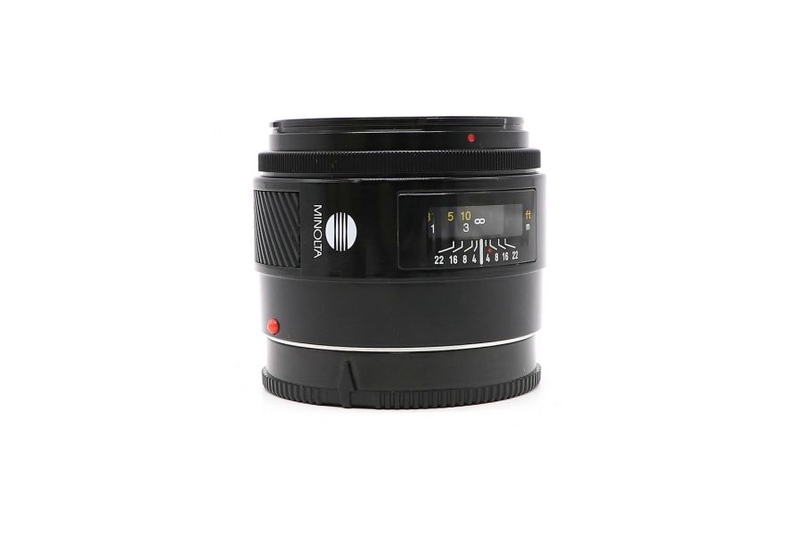 Minolta AF 35mm f/2(22)