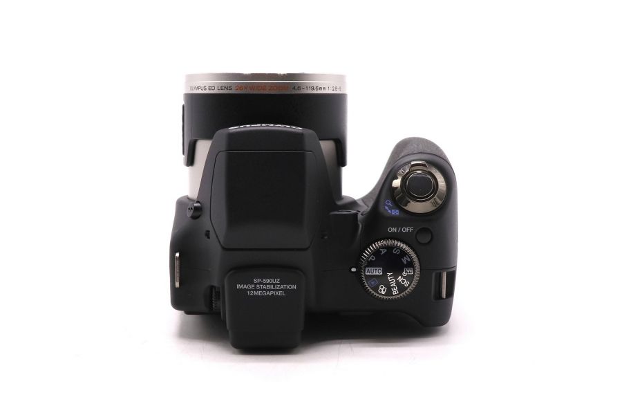 Компактная цифровая фотокамера Olympus SP-590UZ 