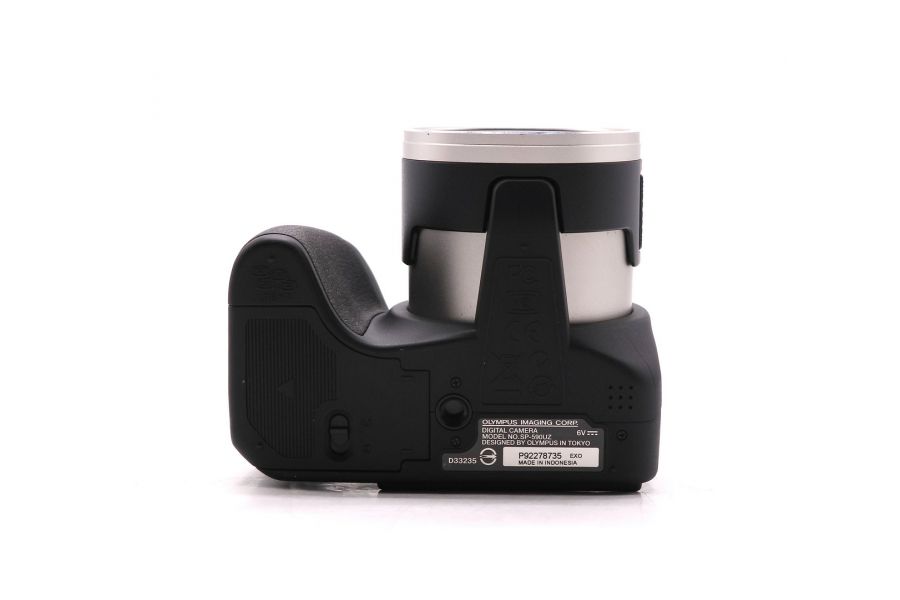 Компактная цифровая фотокамера Olympus SP-590UZ 