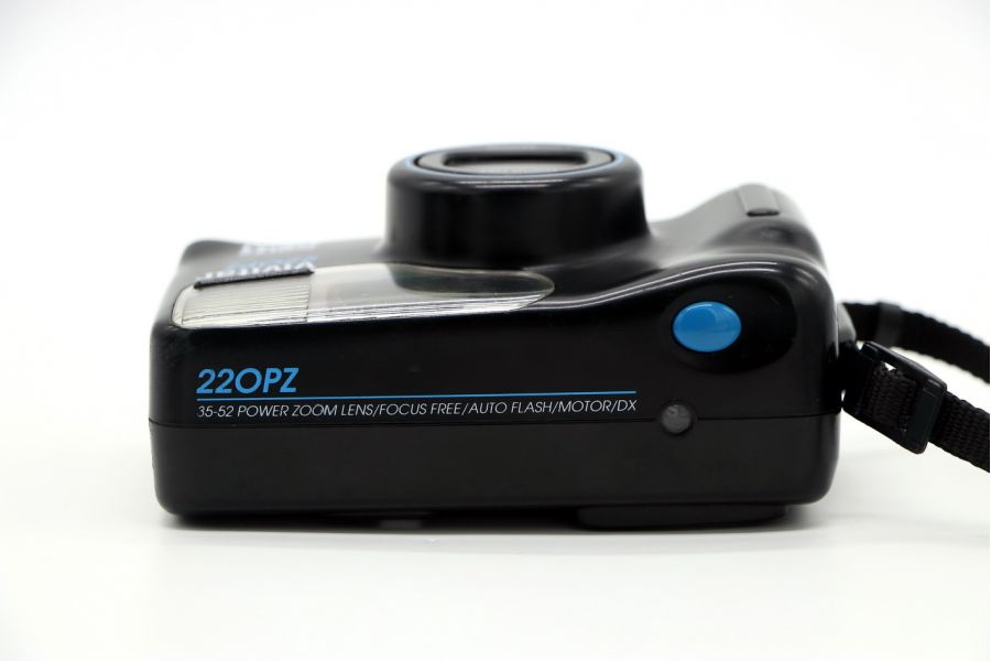 Vivitar 220PZ