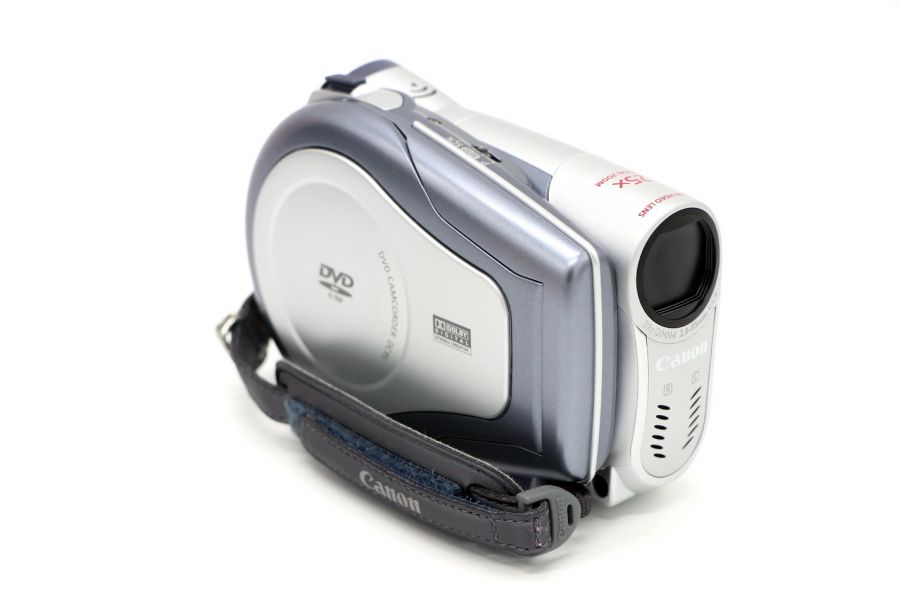 Видеокамера Canon DC95