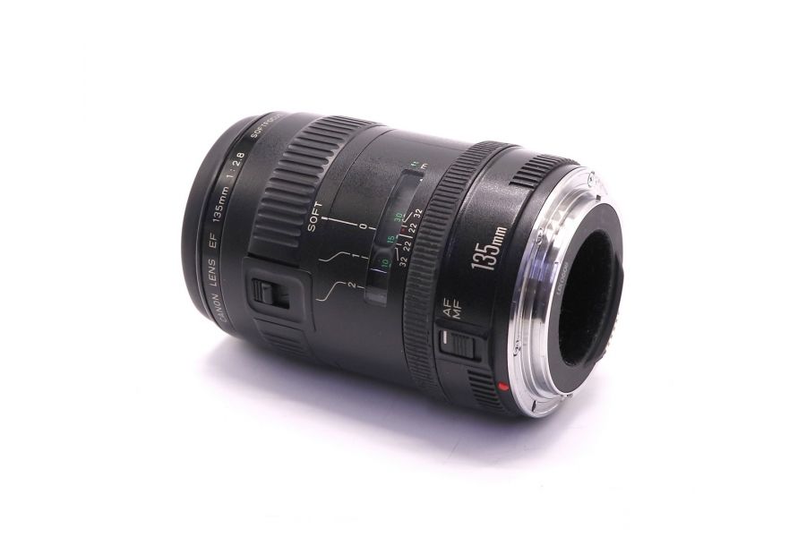 Canon EF 135mm F/2.8 Softfocus в упаковке